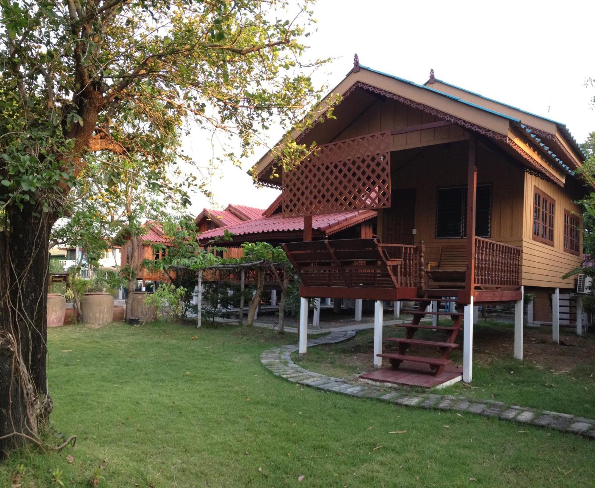 The Little Village Lop Buri